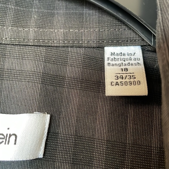 Mens Calvin Klein button down shirt size 18-34/35. Black/grey check. - Picture 3 of 7